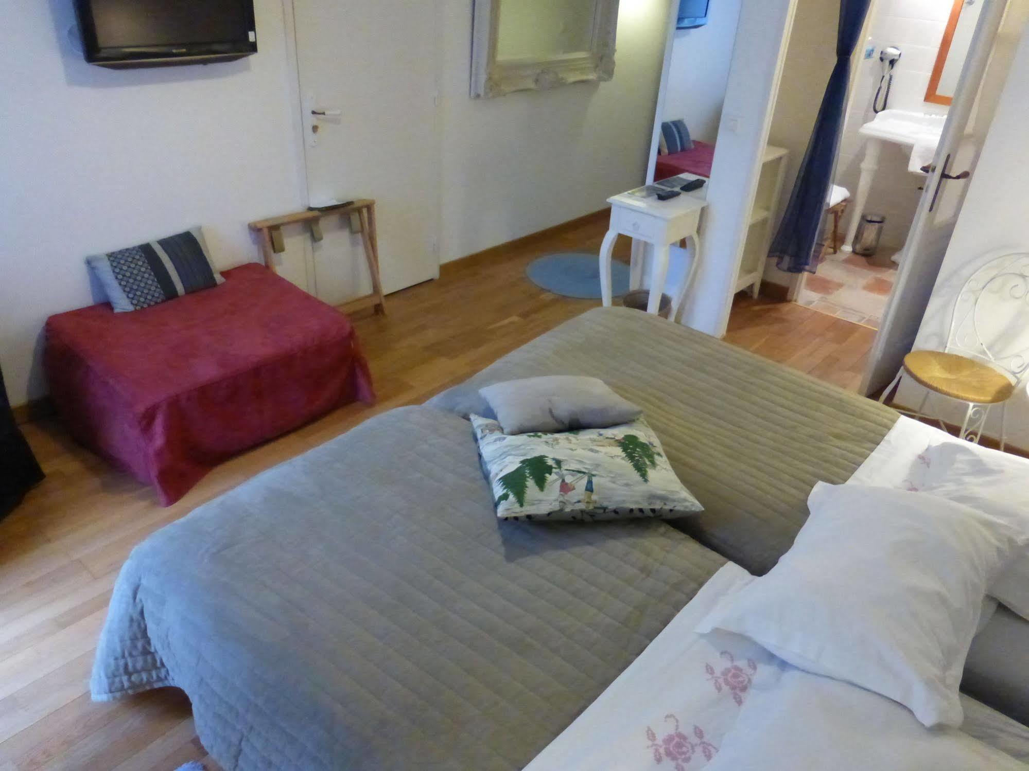 Logis Hotel La Villa Boucicaut Chalon-sur-Saône Εξωτερικό φωτογραφία