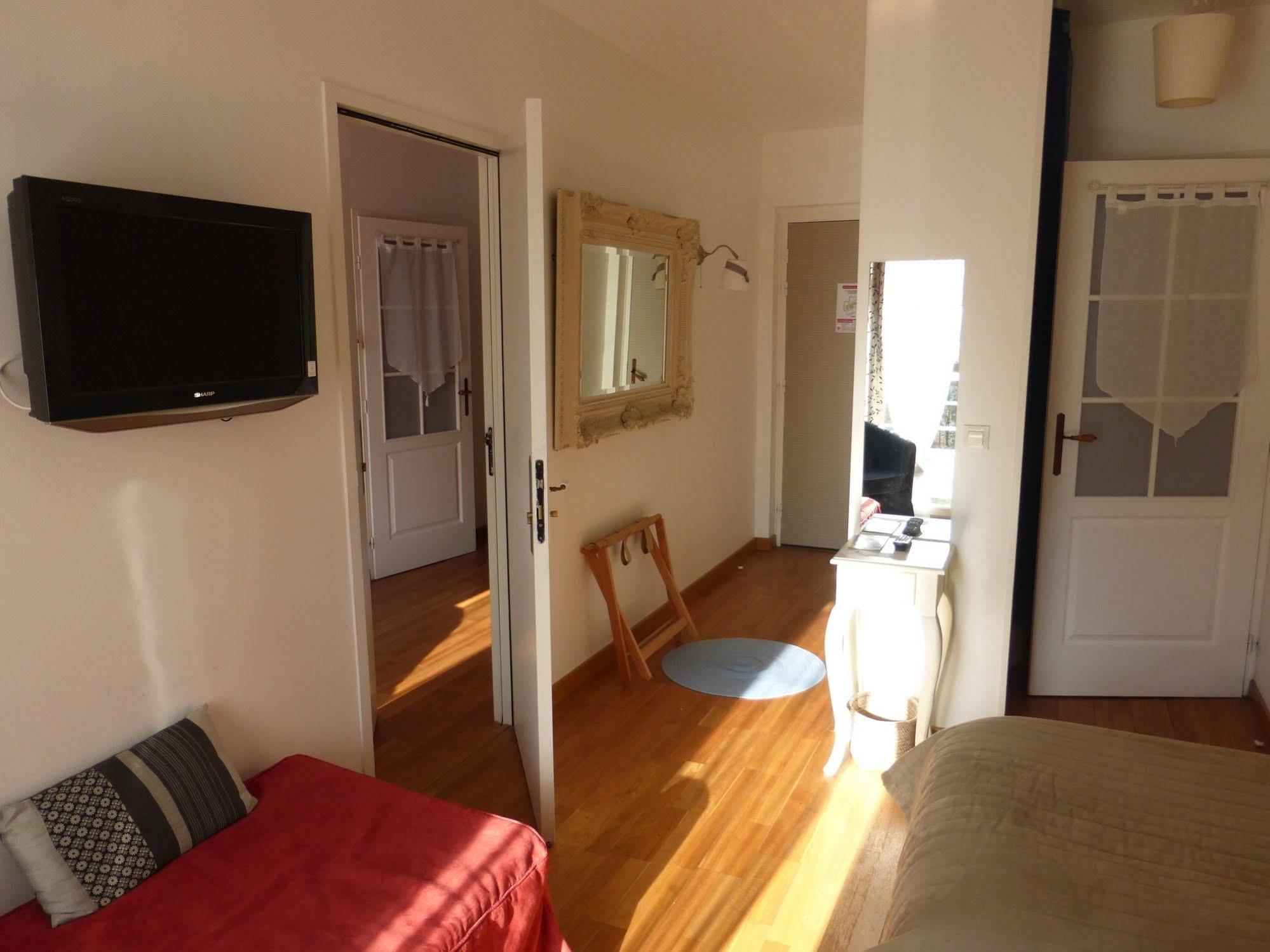 Logis Hotel La Villa Boucicaut Chalon-sur-Saône Εξωτερικό φωτογραφία