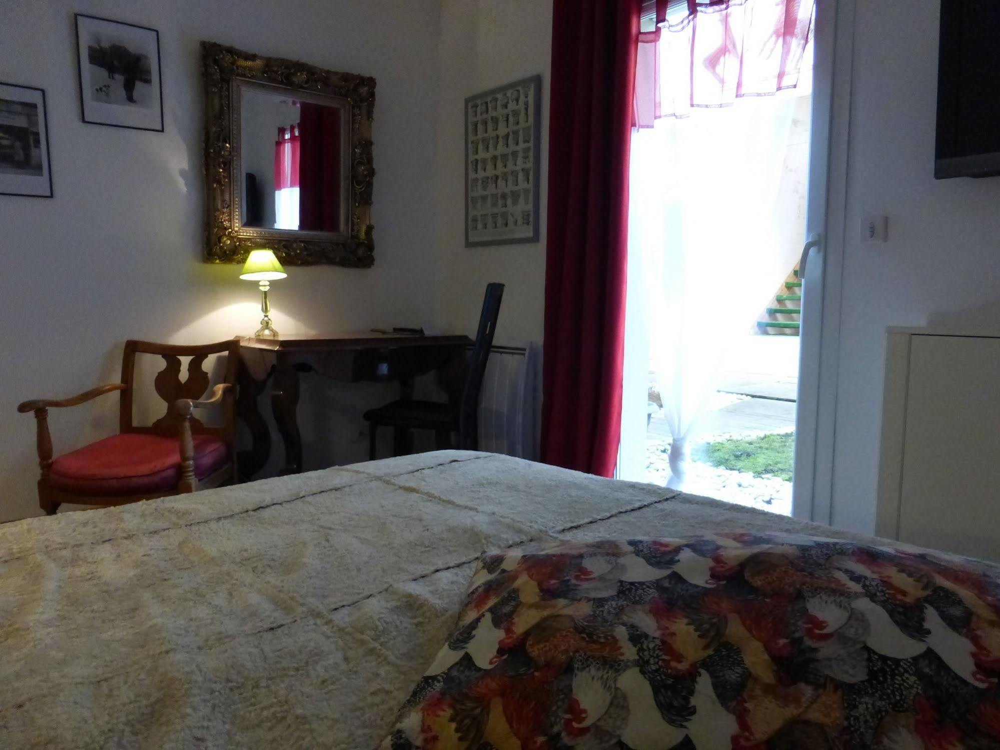 Logis Hotel La Villa Boucicaut Chalon-sur-Saône Εξωτερικό φωτογραφία